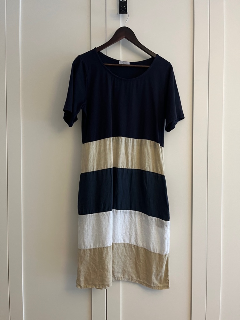 Colorblock Short Sleeve Midi Dress in Navy, Beige & White